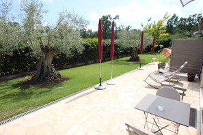 Habitación doble clásica | Vista al jardín