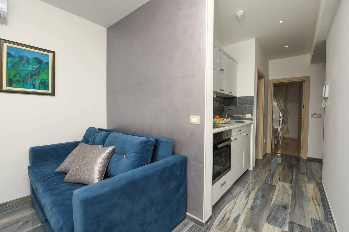 Basic Apartment, Sea View