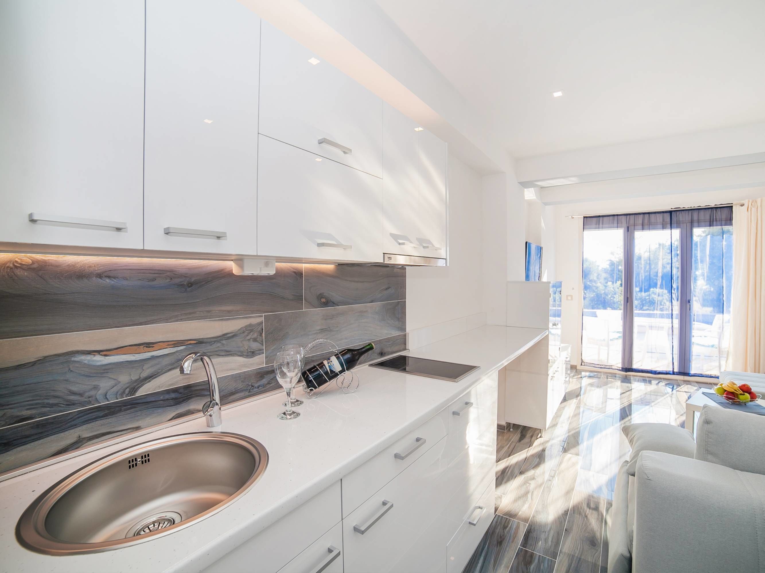 Classic Studio, Mountain View | Dapur peribadi | Peti sejuk, dapur, pembancuh kopi/teh, cerek elektrik 