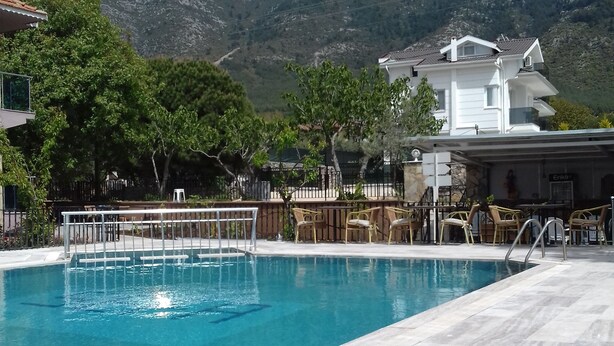 Outdoor pool - Sefa hotel (Fethiye)