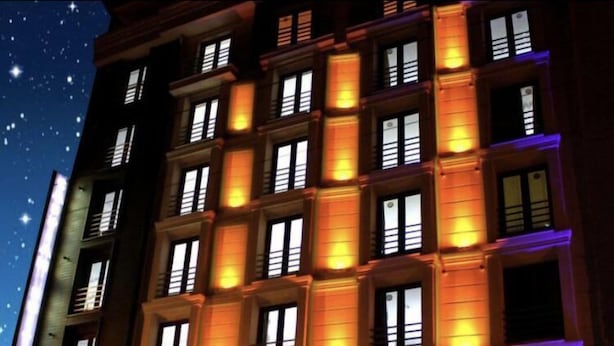 Exterior detail - caspian suit hotel (Van)