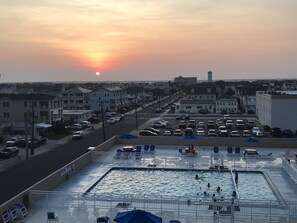 Ulkouima-allas, lämmitetty uima-allas