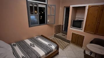 Chambre Double Deluxe | 1 chambre, espace de travail pour ordinateur portable