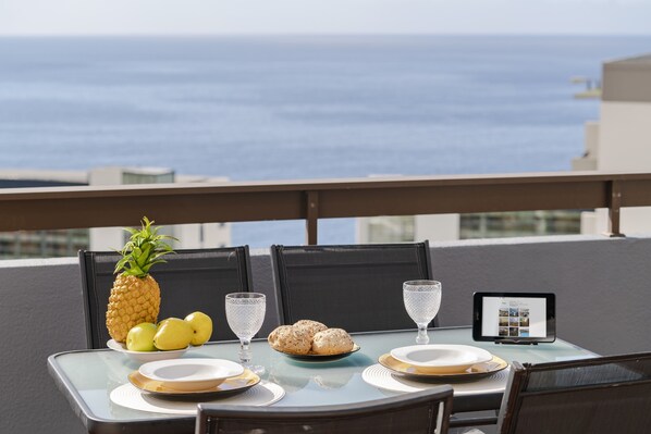 Appartement, 1 chambre, terrasse, vue océan | Vue de la chambre