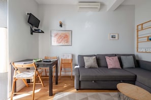 Apartment, 1 Bedroom, Terrace, Ocean View | Living area | Flat-screen TV - 24 Casa Branca II - Balcony&Ocean Views By Trip2Portugal (Funchal)