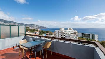 Leilighet, 1 soverom, terrasse, havutsikt | Terrasse/patio