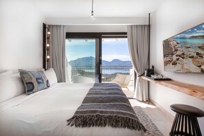 豪華客房, 1 張加大雙人床, 海景 | 高級寢具、迷你吧、客房內保險箱、獨特裝潢