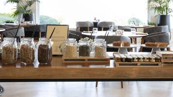 Desayuno buffet incluido todos los días