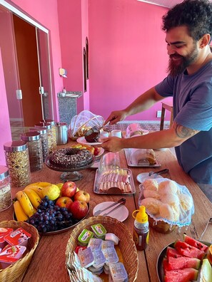 Free daily buffet breakfast 
