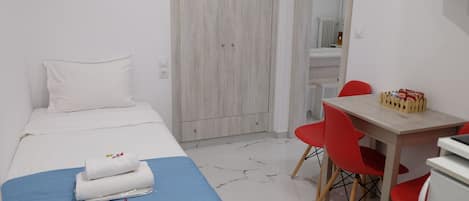 1 Schlafzimmer, Bügeleisen/Bügelbrett, kostenloses WLAN, Bettwäsche