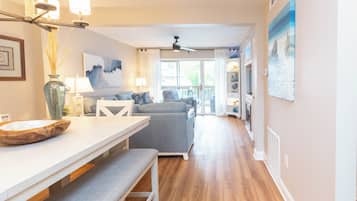 2 bedrooms, premium bedding, Select Comfort beds, individually decorated