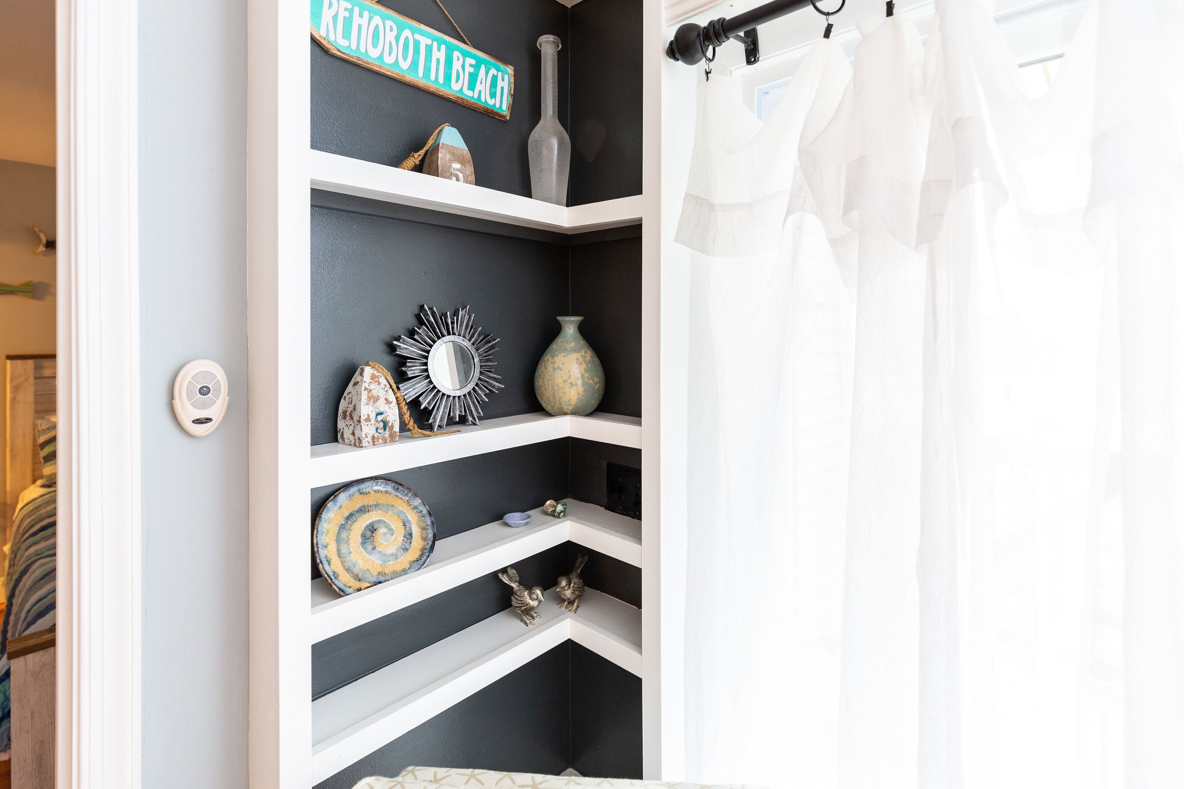 Standard-Apartment, 2 Schlafzimmer, Nichtraucher, Poolblick (Condo 1) | Wohnbereich