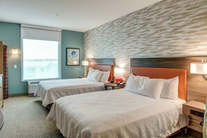 In-room safe, iron/ironing board, WiFi, bed sheets