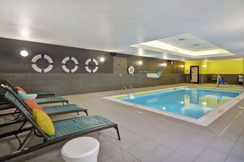 Piscine couverte
