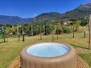 Idromassaggio all'aperto