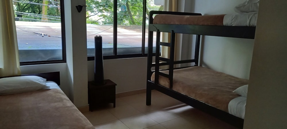 Casa Kiwi Hostel by null