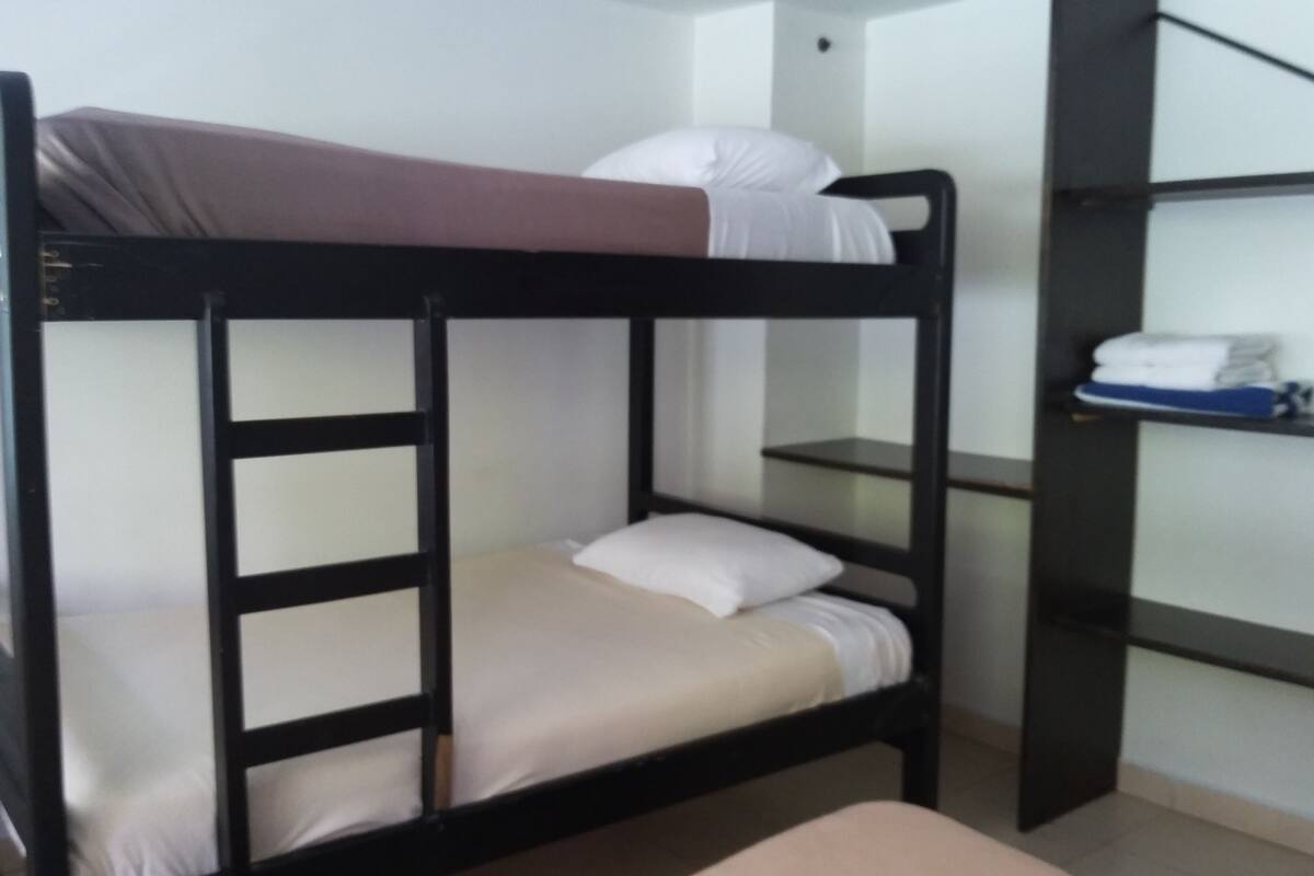 Shared Dormitory, Mixed Dorm, Non Smoking (6 People) | Iron/ironing board, free WiFi, bed sheets
