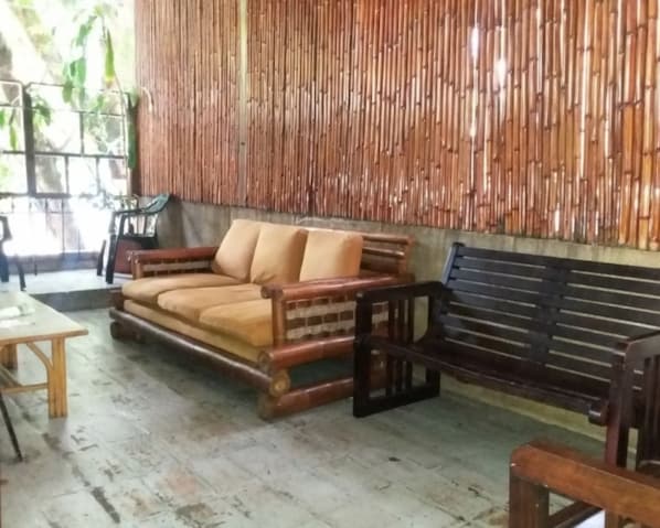 Interior - Casa Kiwi Hostel (Medellín)