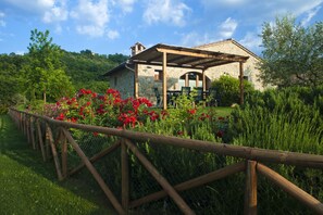 Exterior - Antica Fonte Resort (Casole d'Elsa)