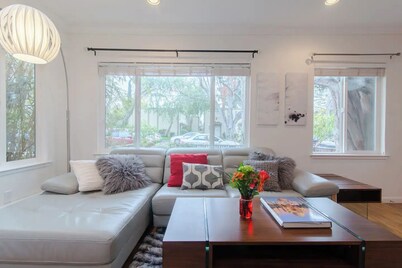 Modern Living in Palo Alto, 1 Block to Stanford #2337