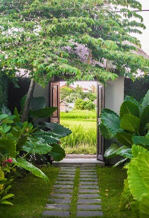 Fachada de la propiedad