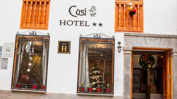 Front of property - Cusi Hotel (Cusco)