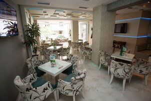 Bar (en el alojamiento)