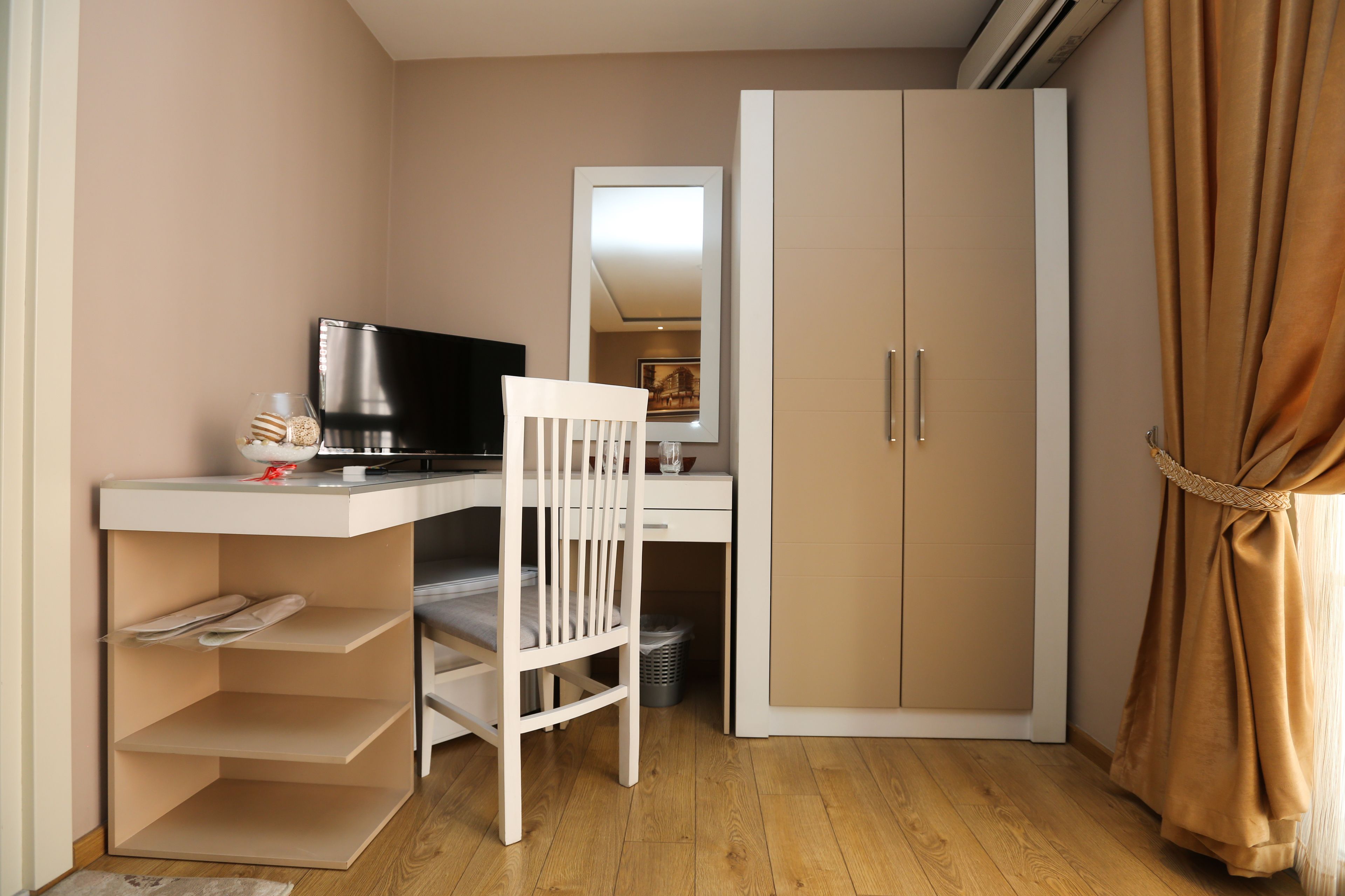 Standard Double Room | Room amenity