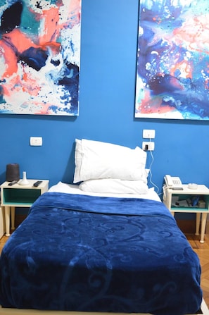 Classic Triple Room | 1 bedroom, minibar, blackout drapes, free cribs/infant beds