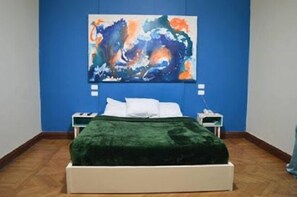 Minibar, rideaux d’obscurcissement, lit de bébé (gratuit)