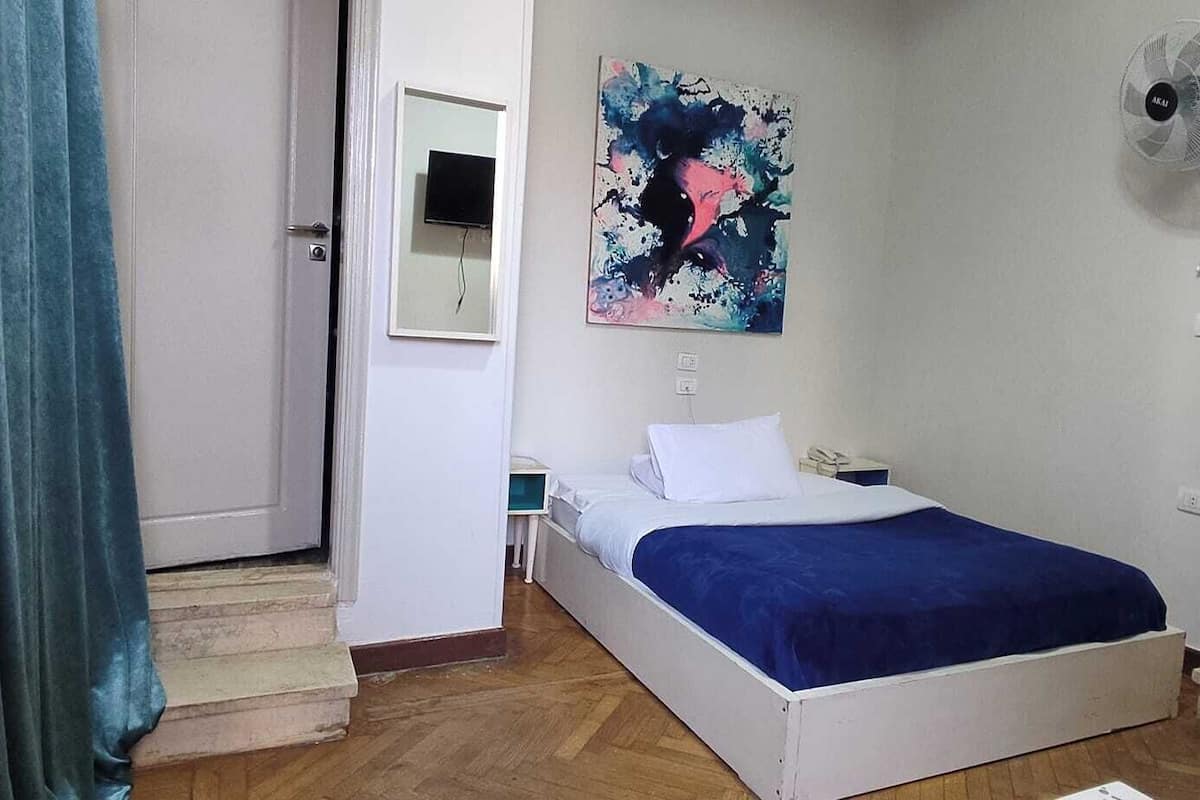 1 habitación, minibar, cortinas blackout y cunas gratuitas