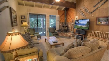 Condo, Multiple Beds, Fireplace | Living area | TV, fireplace