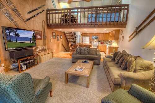 Eagle's Lake Retreat