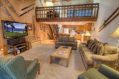 Eagle's Lake Retreat