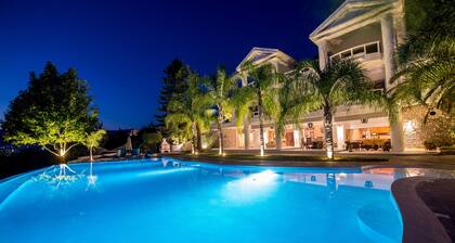 Villa Paradizo