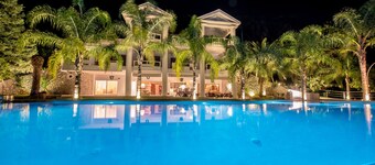 Villa Paradizo