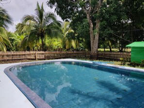 Outdoor pool - « Finca Madinina, feel Nicaragua’s heartbeat !» (Diriomo)
