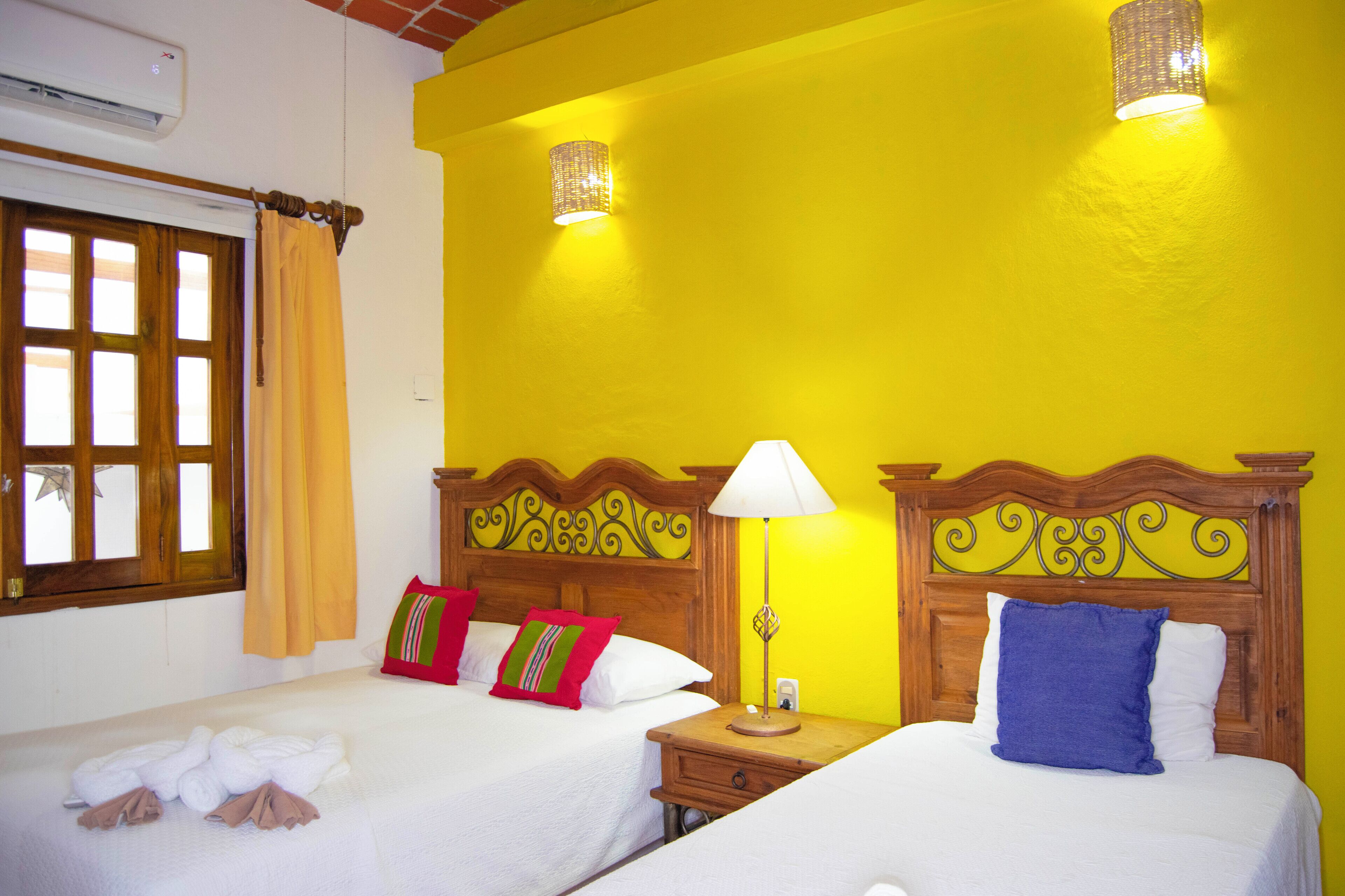 villa, 2 bedrooms | 1 bedroom, in-room safe, blackout curtains, bed sheets