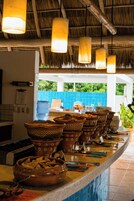 매일 뷔페 무료 아침 식사 포함