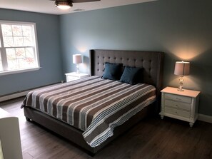 4 Schlafzimmer, Schreibtisch, Bügeleisen/Bügelbrett, WLAN