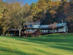Exterior - "Spoon Rest" - 30 Acres Nestled in the Nantahala National Forest (Franklin)