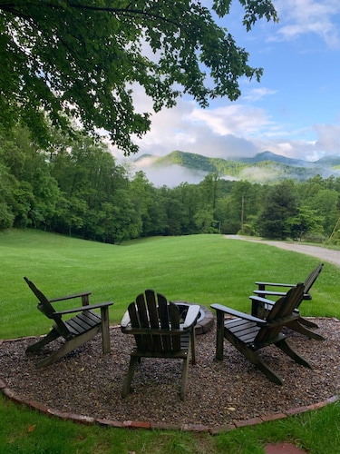 "Spoon Rest" - 30 Acres Nestled in the Nantahala National Forest