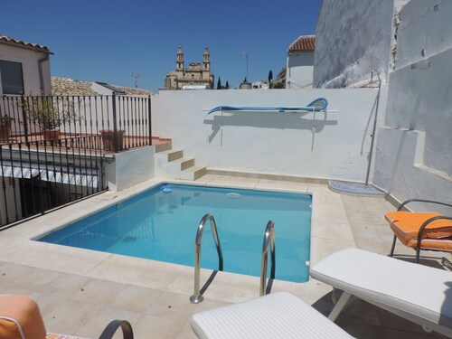House in the historic center of Olvera, private pool and stunning views