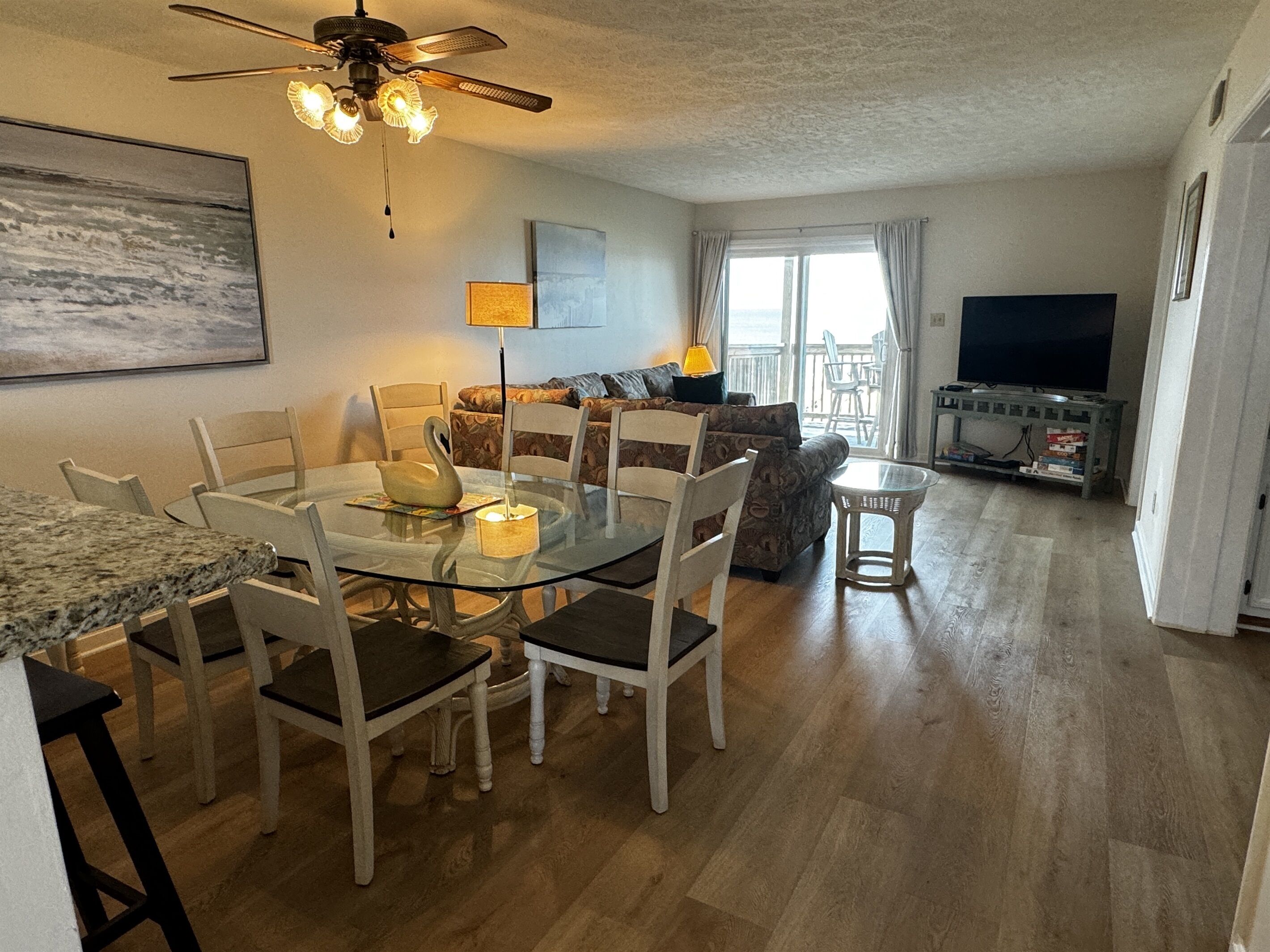 Oceanfront 2br / 2 Bath Condo Deuxième éTage Avec Piscine Et Terrasse Au Bord De L'océan - Outer Banks, NC