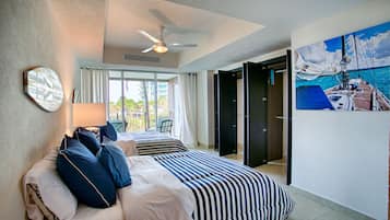 2 bedrooms, iron/ironing board, free internet, bed sheets