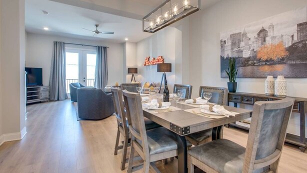 Unclassified image, 1 of 18, button - Stylish Downtown Nash/13 beds/2nd home Opt (Nashville)