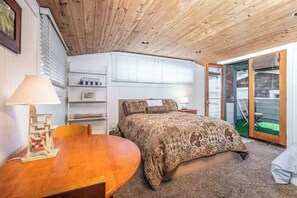 3 chambres, fer et planche à repasser, Wi-Fi gratuit, draps fournis