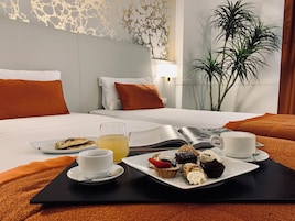 Superior Double or Twin Room | In-room safe, desk, laptop workspace, soundproofing