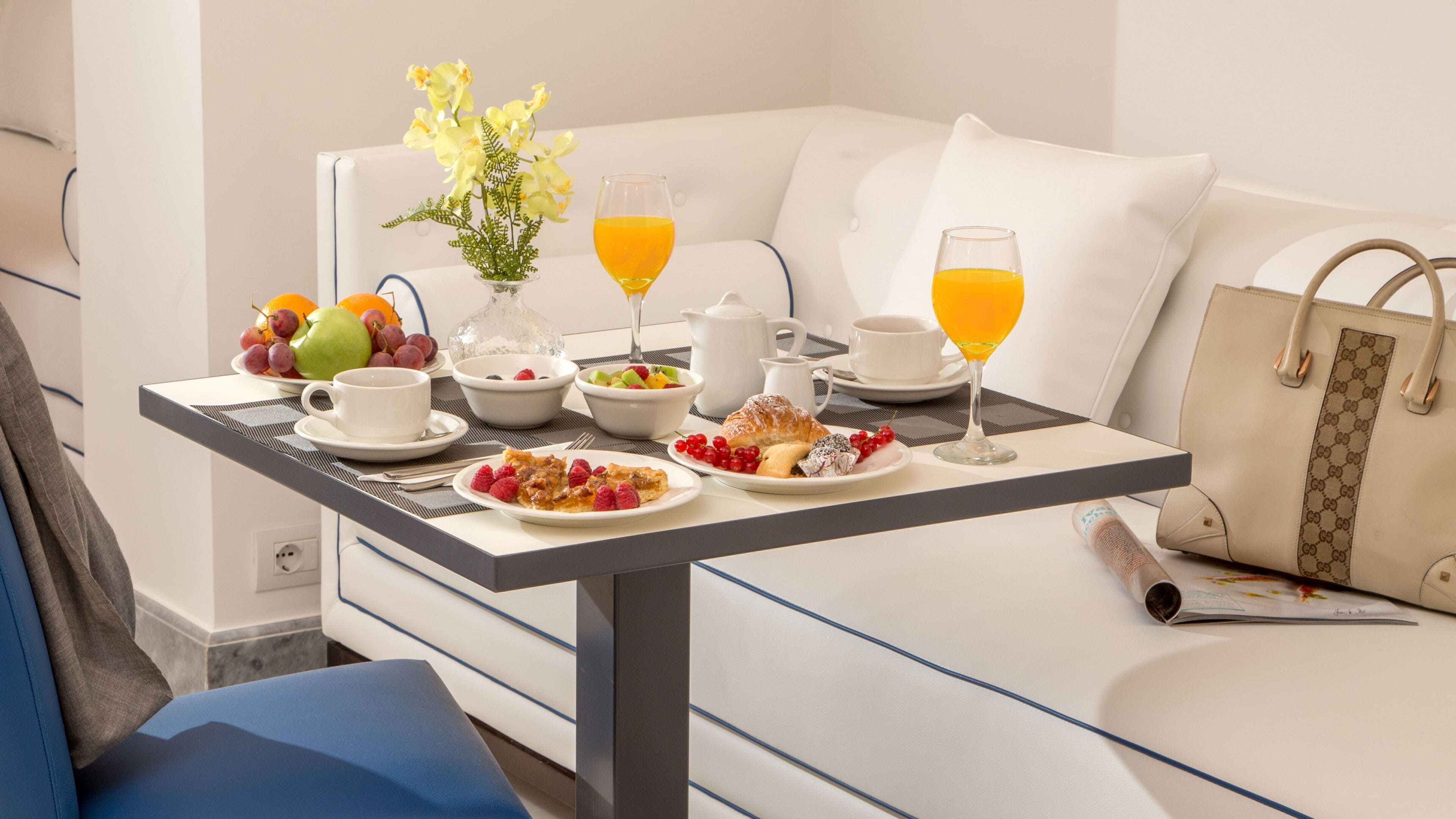 daily buffet breakfast (eur 12 per person)
