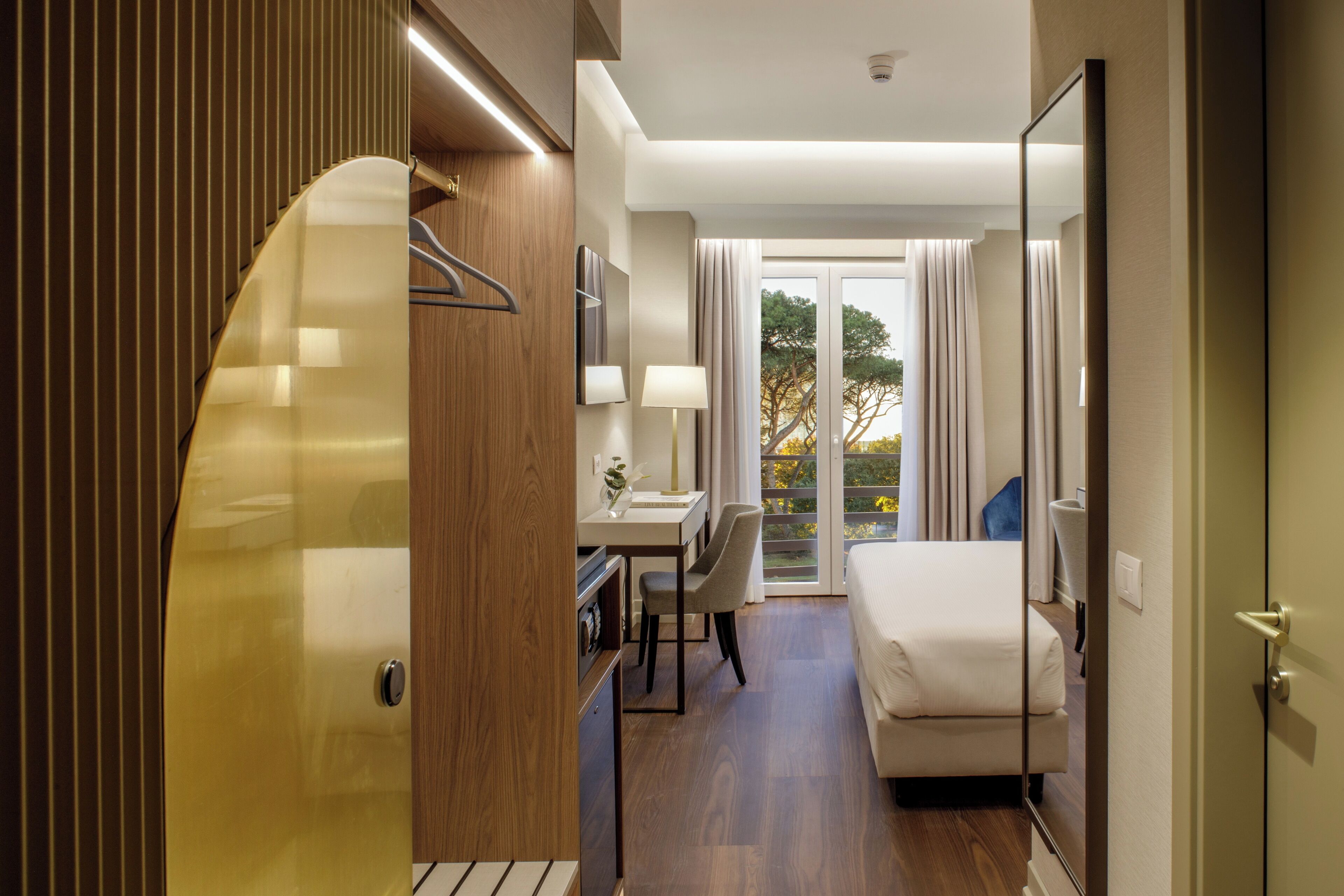 Photo - Hotel Shangri-La Roma by OMNIA hotels